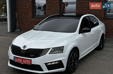 Ліфтбек Skoda Octavia 2017 в Луцьку