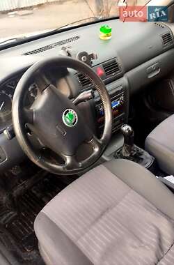 Универсал Skoda Octavia 2002 в  фото 2 Универсал Skoda Octavia 2002 в