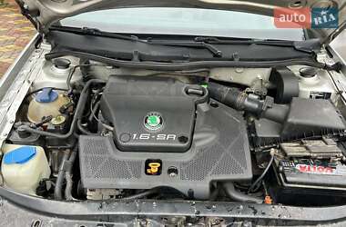 Лифтбек Skoda Octavia 1999 в 