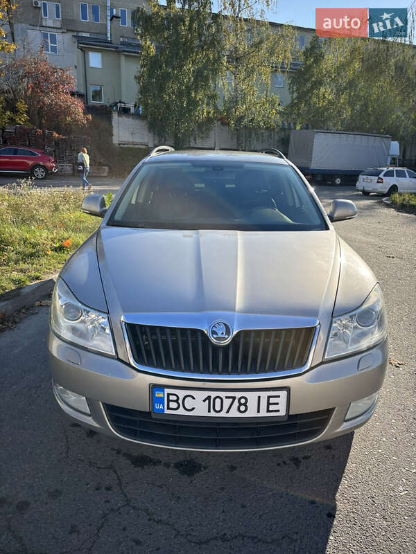 Skoda Octavia 2010 Skoda Octavia 2010