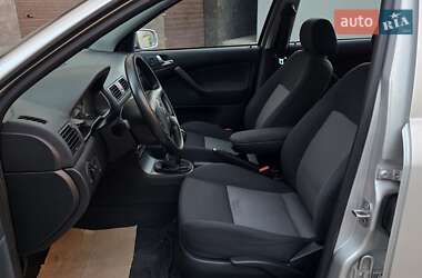 Ліфтбек Skoda Octavia 2005 в  фото 22 Ліфтбек Skoda Octavia 2005 в