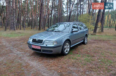 Універсал Skoda Octavia 2004 в Охтирці