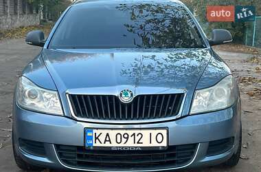 Лифтбек Skoda Octavia 2011 в 