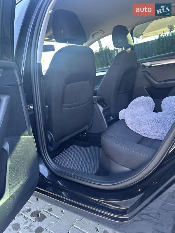 Лифтбек Skoda Octavia 2018 в Млинове фото 6 Лифтбек Skoda Octavia 2018 в Млинове