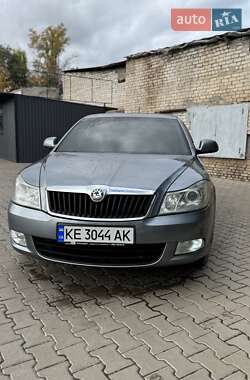 Лифтбек Skoda Octavia 2012 в 