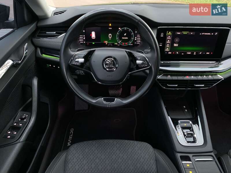 Універсал Skoda Octavia 2020 в Житомирі