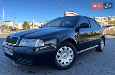 Лифтбек Skoda Octavia 2010 в 
