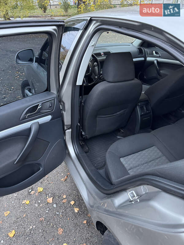 Лифтбек Skoda Octavia 2010 в Павлограде фото 21 Лифтбек Skoda Octavia 2010 в Павлограде