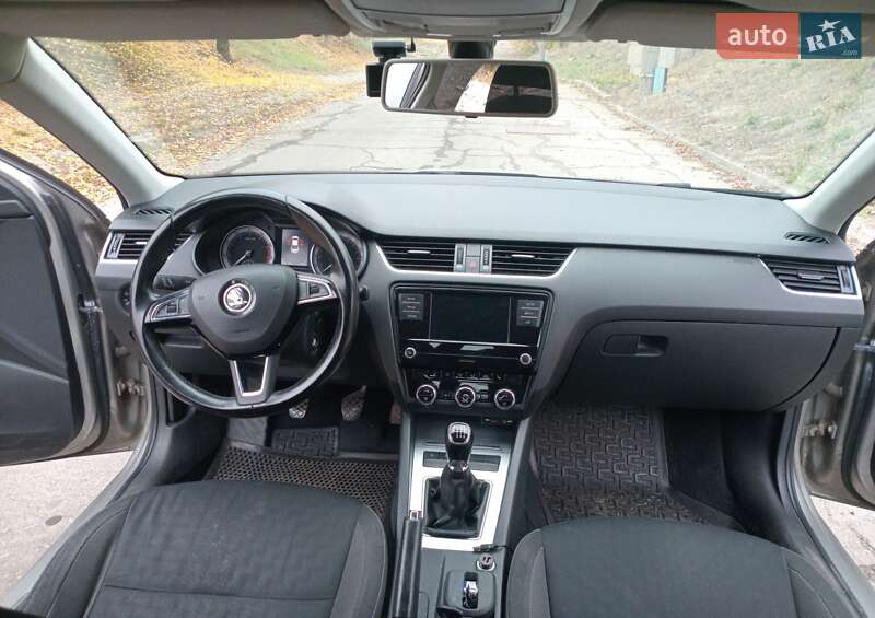 Лифтбек Skoda Octavia 2017 в Запорожье