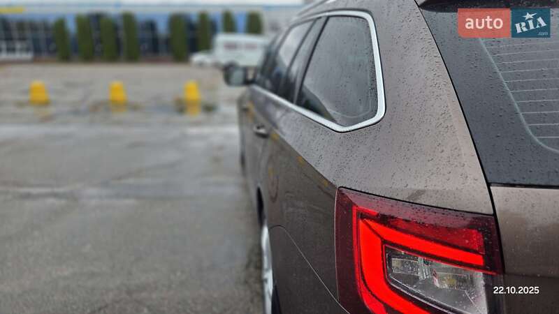 Универсал Skoda Octavia 2017 в Кропивницком