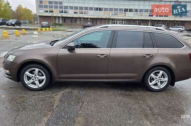 Универсал Skoda Octavia 2017 в Кропивницком