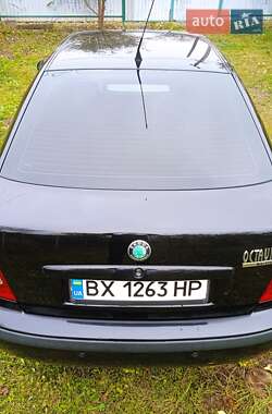Лифтбек Skoda Octavia 2010 в 