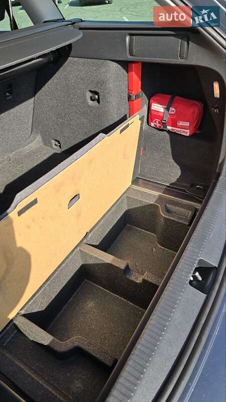 Универсал Skoda Octavia 2019 в Луцке фото 20 Универсал Skoda Octavia 2019 в Луцке