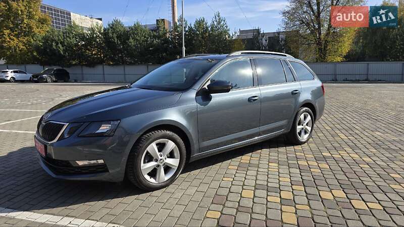 Универсал Skoda Octavia 2019 в Луцке фото 25 Универсал Skoda Octavia 2019 в Луцке