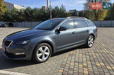 Универсал Skoda Octavia 2019 в 