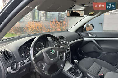 Универсал Skoda Octavia 2010 в 