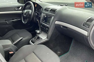 Универсал Skoda Octavia 2010 в 