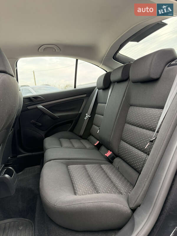 Лифтбек Skoda Octavia 2010 в Лубнах фото 28 Лифтбек Skoda Octavia 2010 в Лубнах