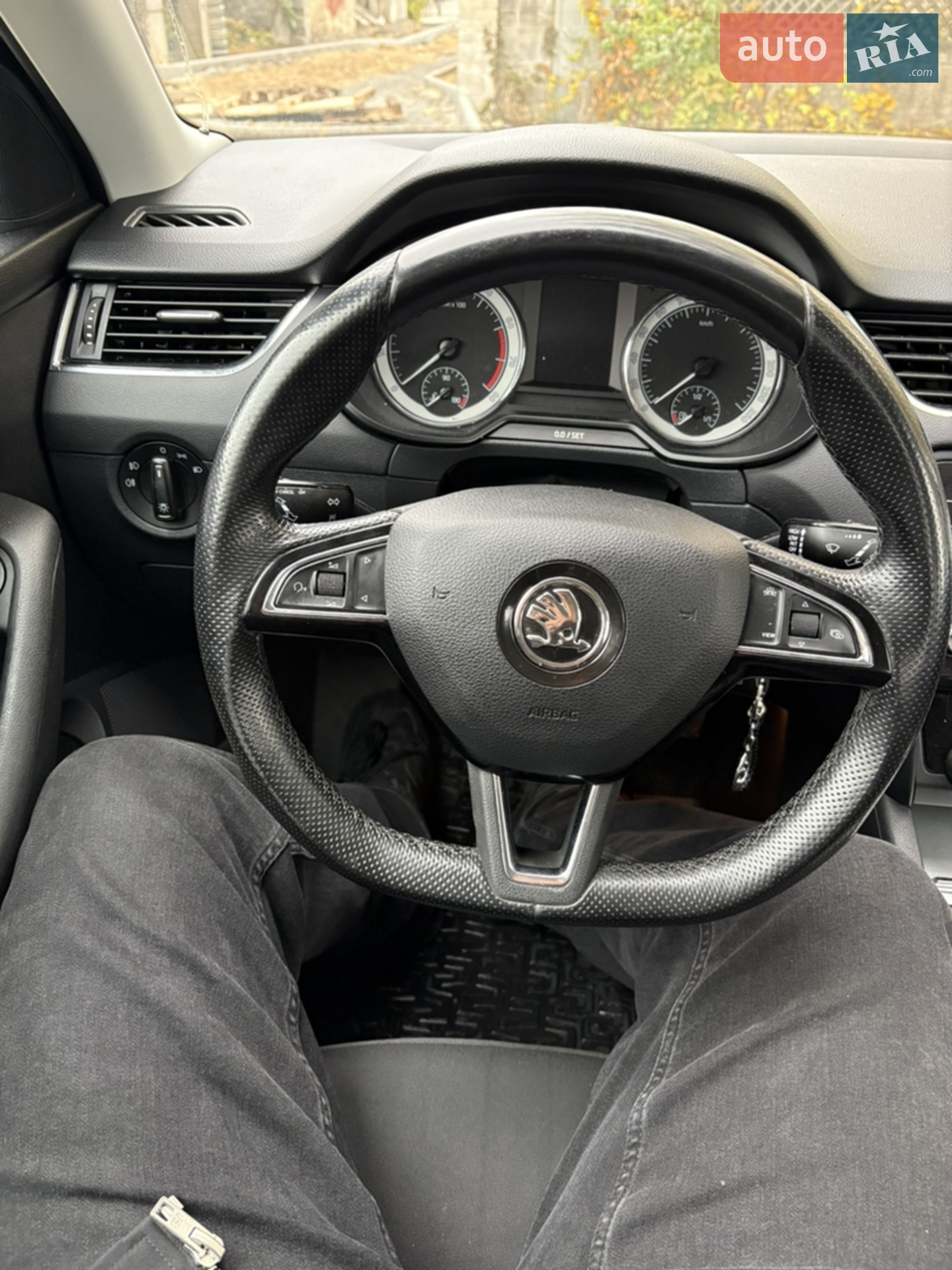 2019 Skoda Octavia - мініатюра 10