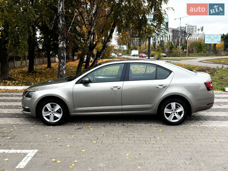Лифтбек Skoda Octavia 2019 в Киеве фото 17 Лифтбек Skoda Octavia 2019 в Киеве