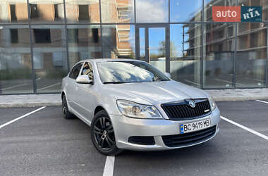 Лифтбек Skoda Octavia 2011 в Львове