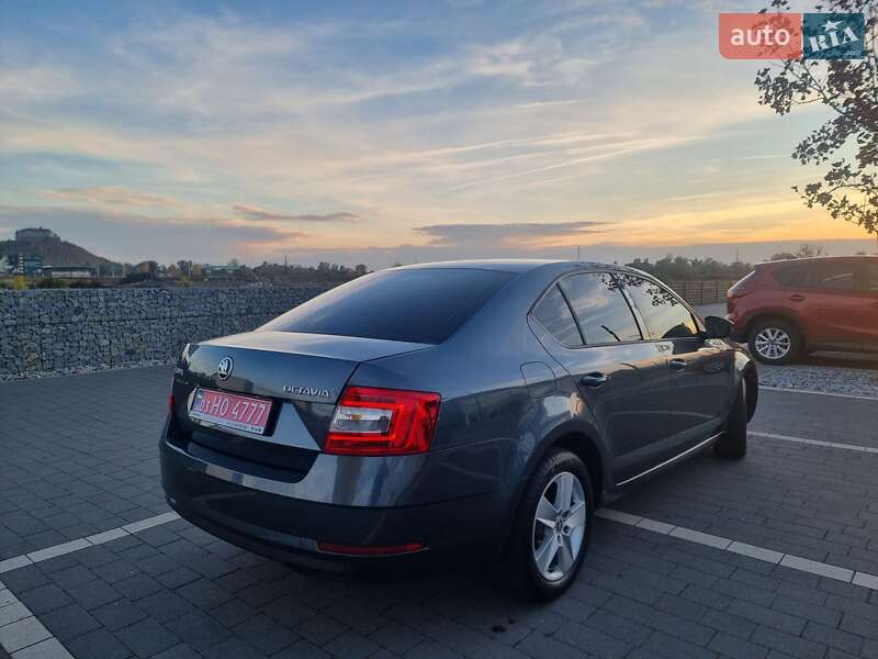Лифтбек Skoda Octavia 2017 в Мукачево