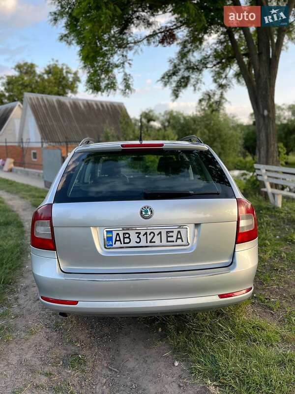 Универсал Skoda Octavia 2011 в Дашеве
