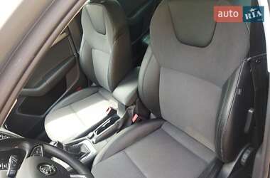 Універсал Skoda Octavia 2019 в  фото 12 Універсал Skoda Octavia 2019 в