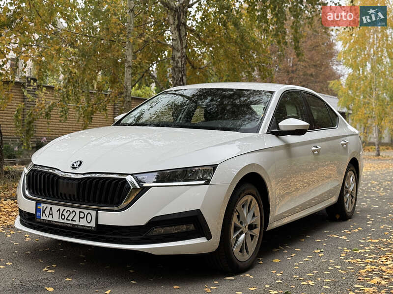Лифтбек Skoda Octavia 2020 в Киеве фото 3 Лифтбек Skoda Octavia 2020 в Киеве
