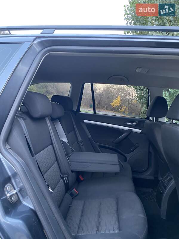 Універсал Skoda Octavia 2011 в Липовій Долині