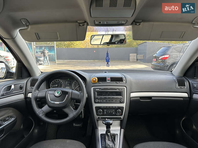 Лифтбек Skoda Octavia 2011 в Львове фото 5 Лифтбек Skoda Octavia 2011 в Львове