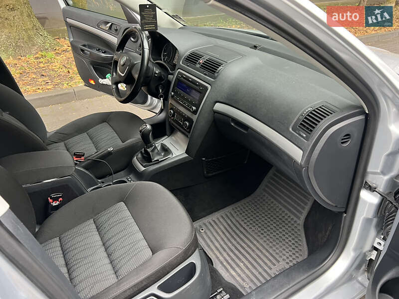 Универсал Skoda Octavia 2010 в Виннице фото 16 Универсал Skoda Octavia 2010 в Виннице