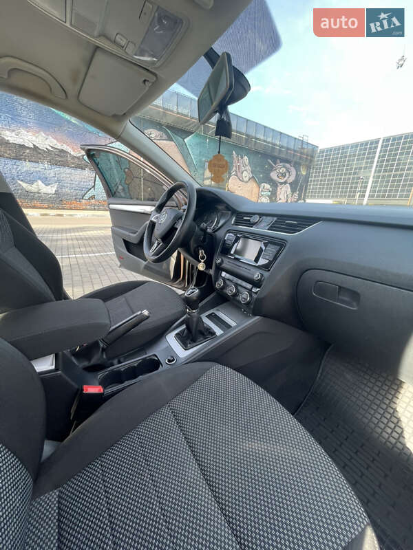 Ліфтбек Skoda Octavia 2016 в Луцьку фото 11 Ліфтбек Skoda Octavia 2016 в Луцьку