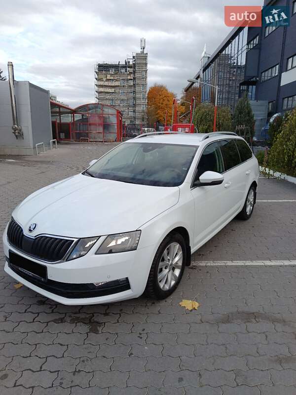 Универсал Skoda Octavia 2017 в Львове