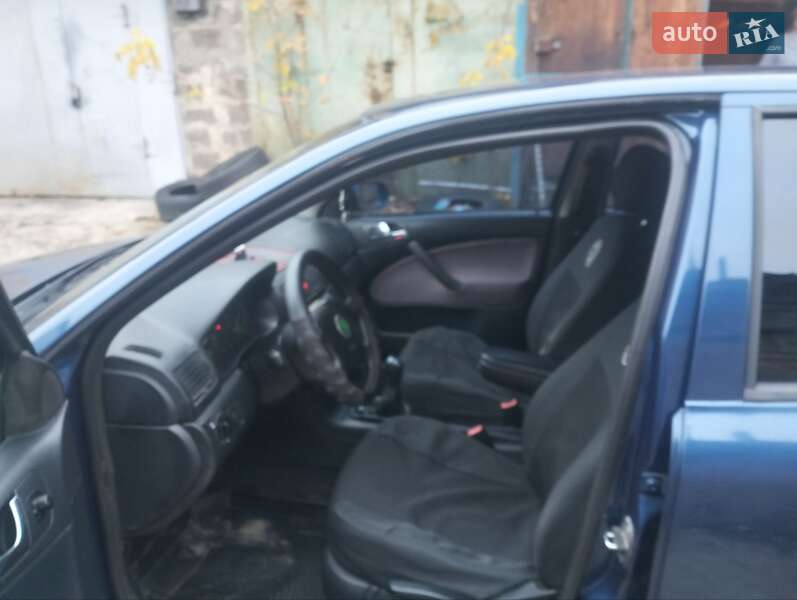 Лифтбек Skoda Octavia 2005 в Киеве фото 2 Лифтбек Skoda Octavia 2005 в Киеве