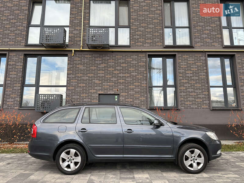 Універсал Skoda Octavia 2010 в Львові