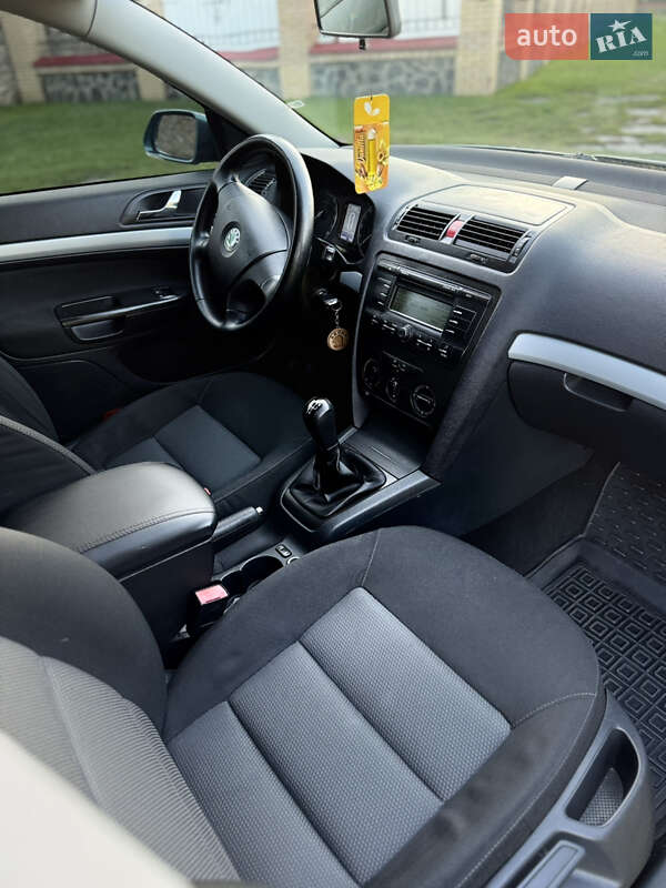Універсал Skoda Octavia 2007 в Летичіві