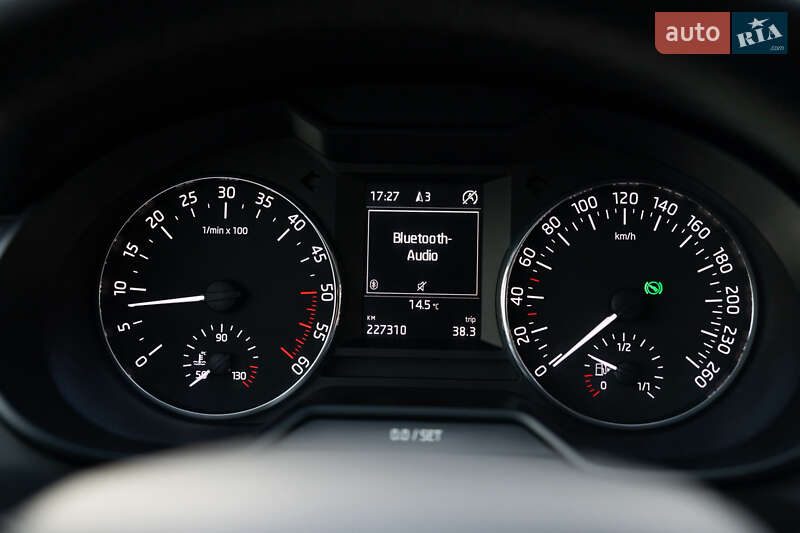 Универсал Skoda Octavia 2016 в Луцке фото 27 Универсал Skoda Octavia 2016 в Луцке