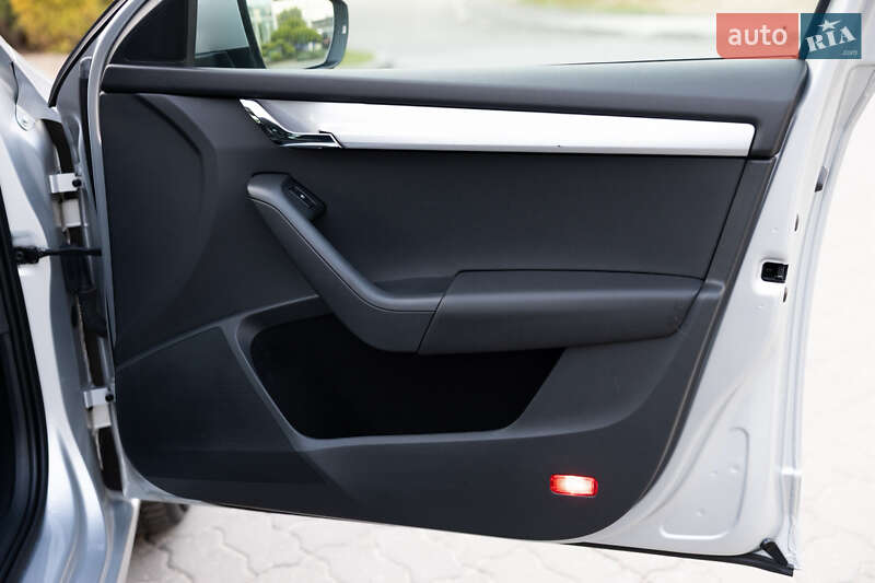 Универсал Skoda Octavia 2016 в Луцке фото 51 Универсал Skoda Octavia 2016 в Луцке