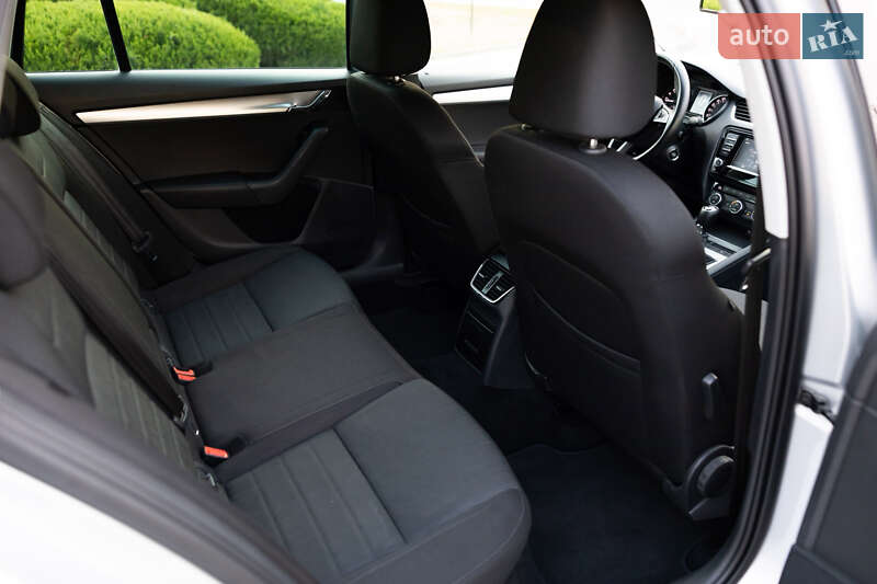 Универсал Skoda Octavia 2016 в Луцке фото 55 Универсал Skoda Octavia 2016 в Луцке