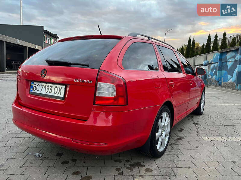 Универсал Skoda Octavia 2011 в Дрогобыче
