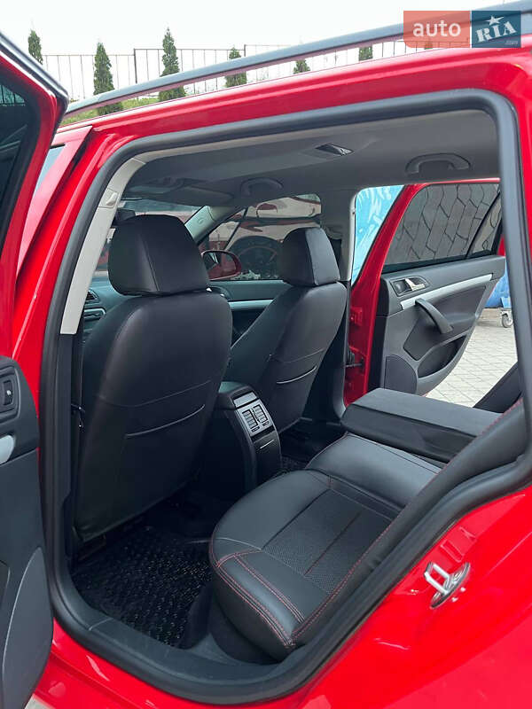 Универсал Skoda Octavia 2011 в Дрогобыче