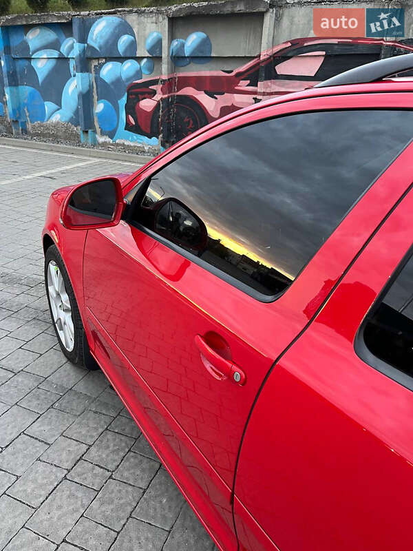 Универсал Skoda Octavia 2011 в Дрогобыче