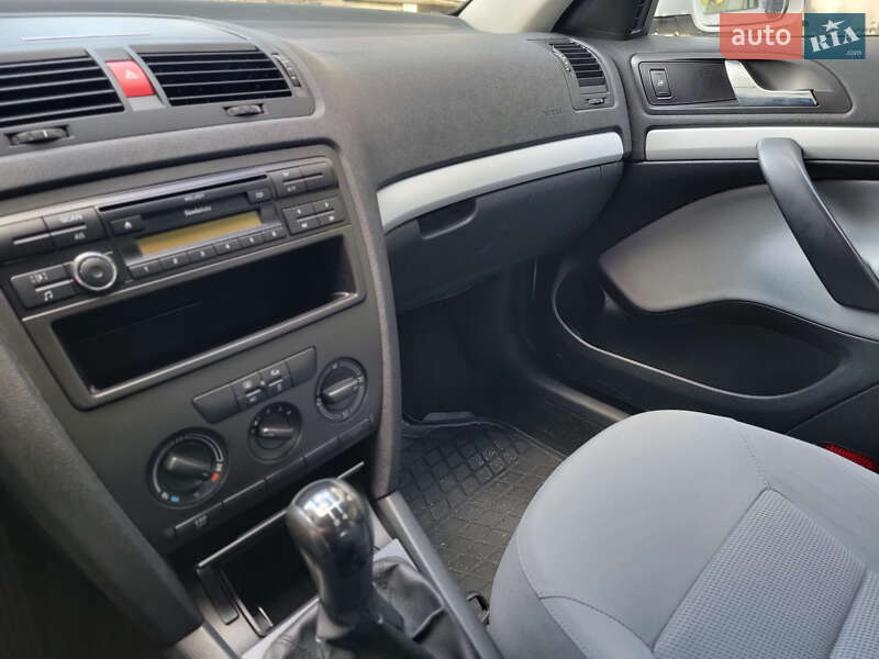 Универсал Skoda Octavia 2007 в Черновцах