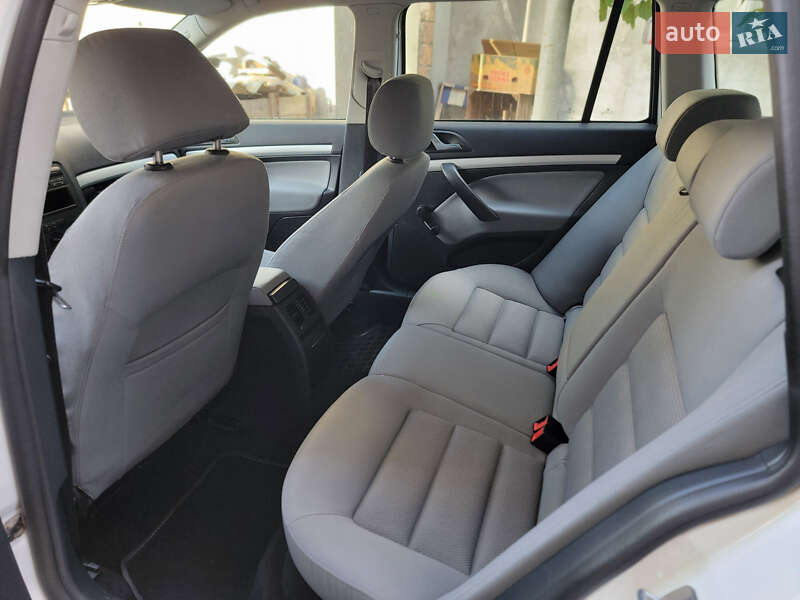 Универсал Skoda Octavia 2007 в Черновцах