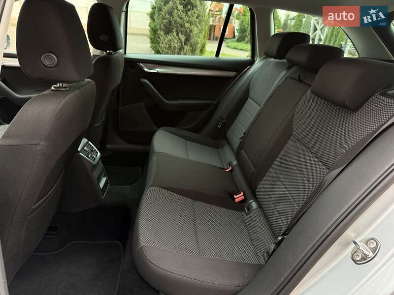 Универсал Skoda Octavia 2013 в Стрые фото 31 Универсал Skoda Octavia 2013 в Стрые