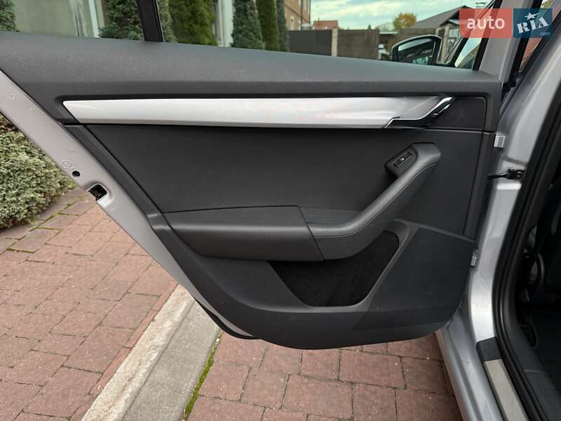Универсал Skoda Octavia 2013 в Стрые фото 35 Универсал Skoda Octavia 2013 в Стрые
