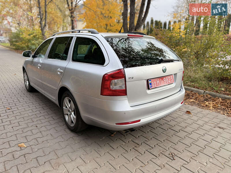 Универсал Skoda Octavia 2012 в Луцке фото 3 Универсал Skoda Octavia 2012 в Луцке