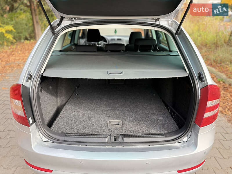 Универсал Skoda Octavia 2012 в Луцке фото 10 Универсал Skoda Octavia 2012 в Луцке