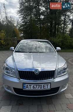 Лифтбек Skoda Octavia 2011 в Надворной